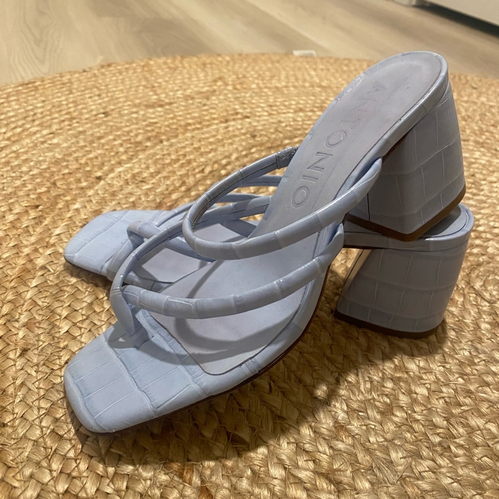 Antonio Melani Blue Croc Toe Strap Heel